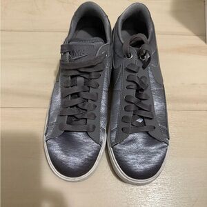 Nike retro sneakers